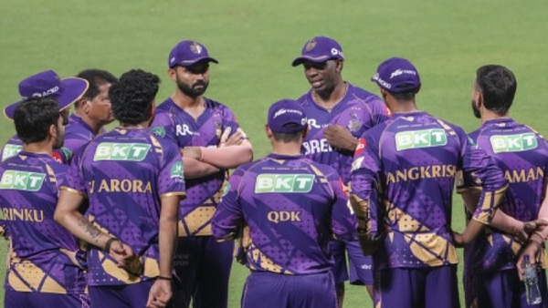 RCB बनाम KKR मैच बारिश के कारण रद्द, फैंस हुए मायूस – कोहली को मिली अनोखी श्रद्धांजलि